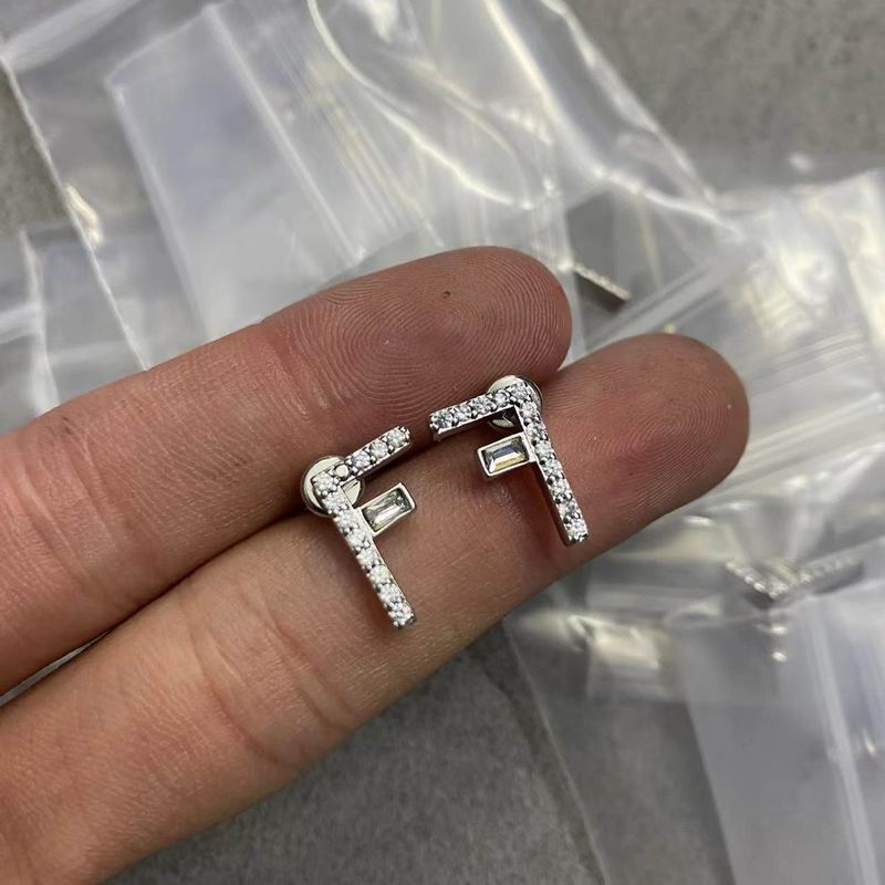 Fendi earring 09lyr5